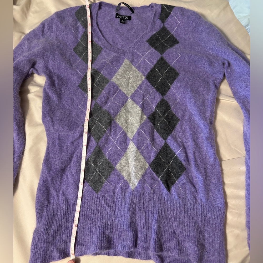Apt. 9 Women's Purple Cashmere Argyle V-Neck Sweater - Picture 4 of 5